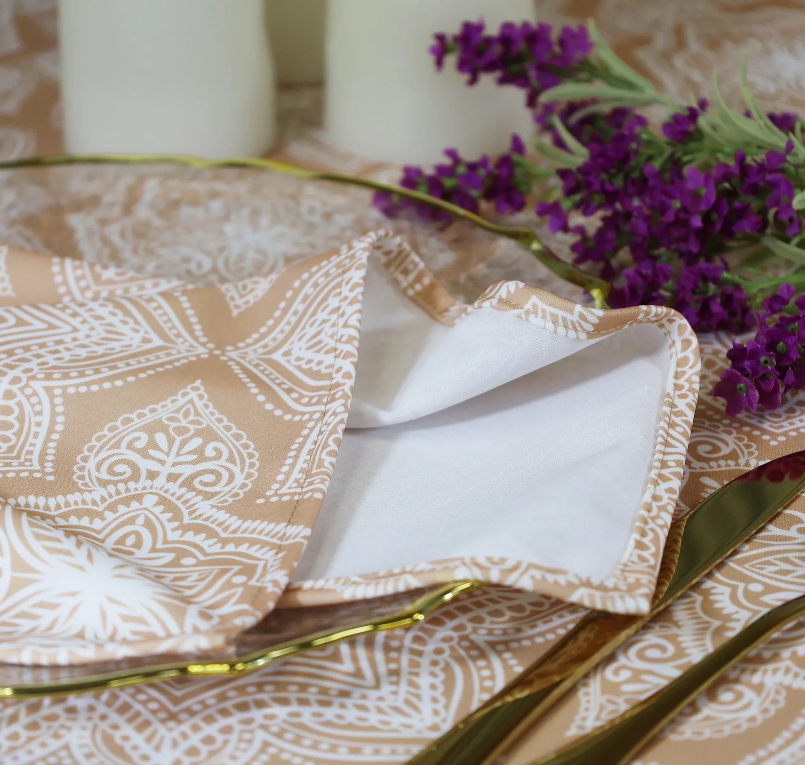 90"x156" Seamless Rectangular Henna Scuba (Wrinkle-Free) (240 GSM) Tablecloth - Champagne (1pc) - Image 2
