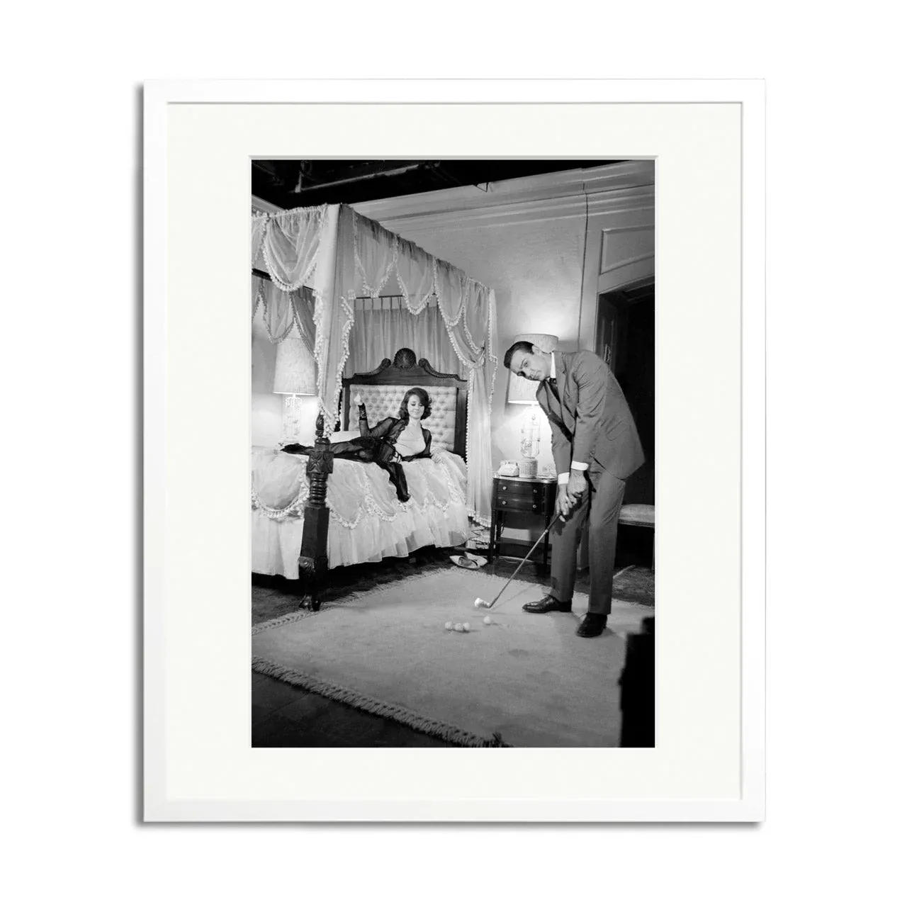 Sean Connery Golfing Framed Print
