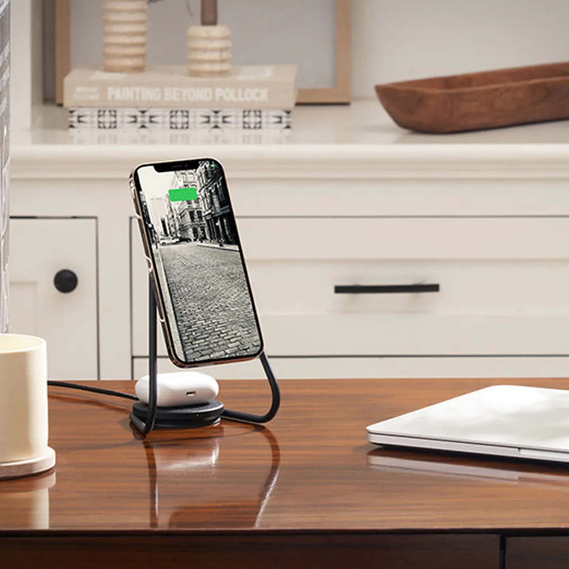 Courant MAG:2 Charging Stand - Image 8