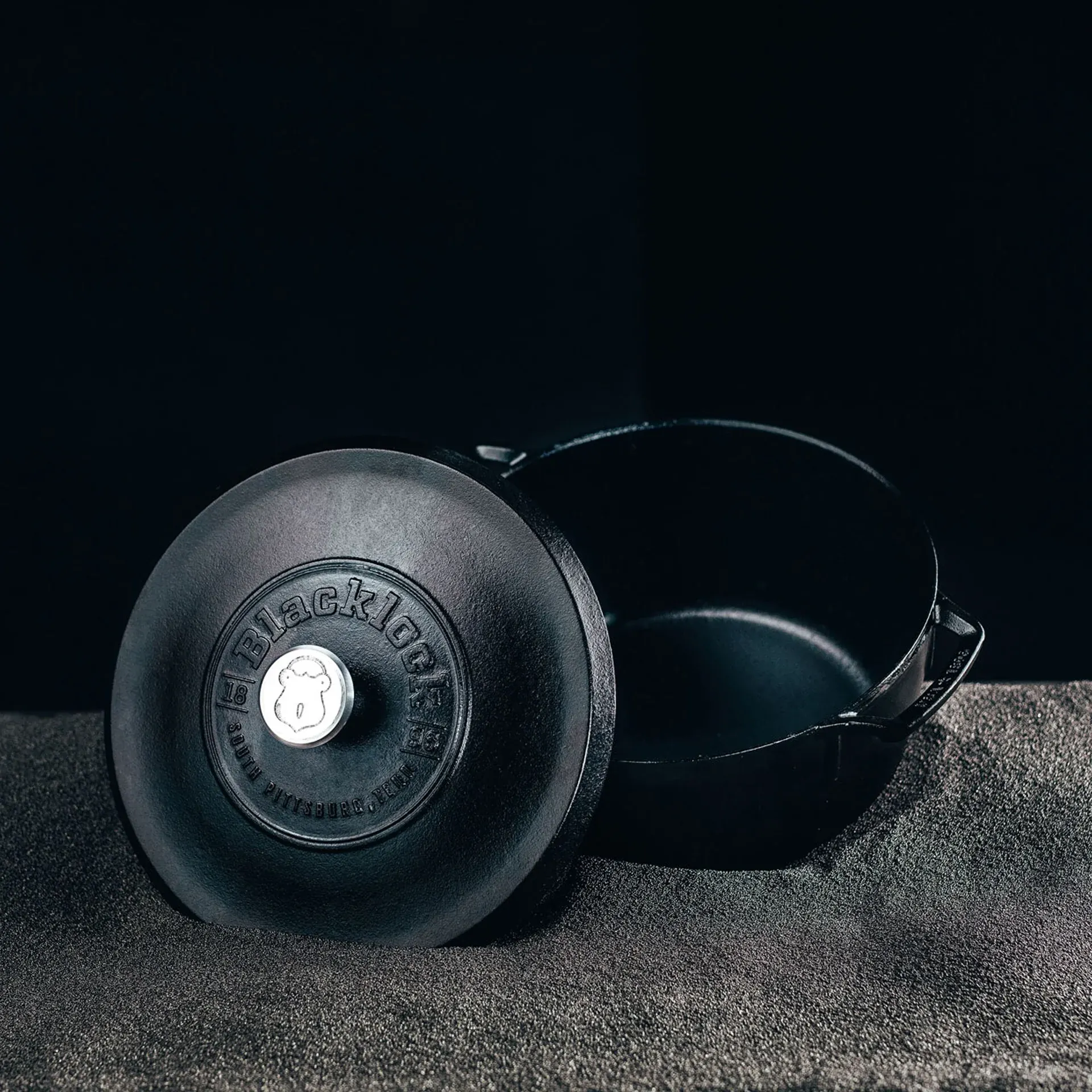 Lodge Blacklock Dutch Oven